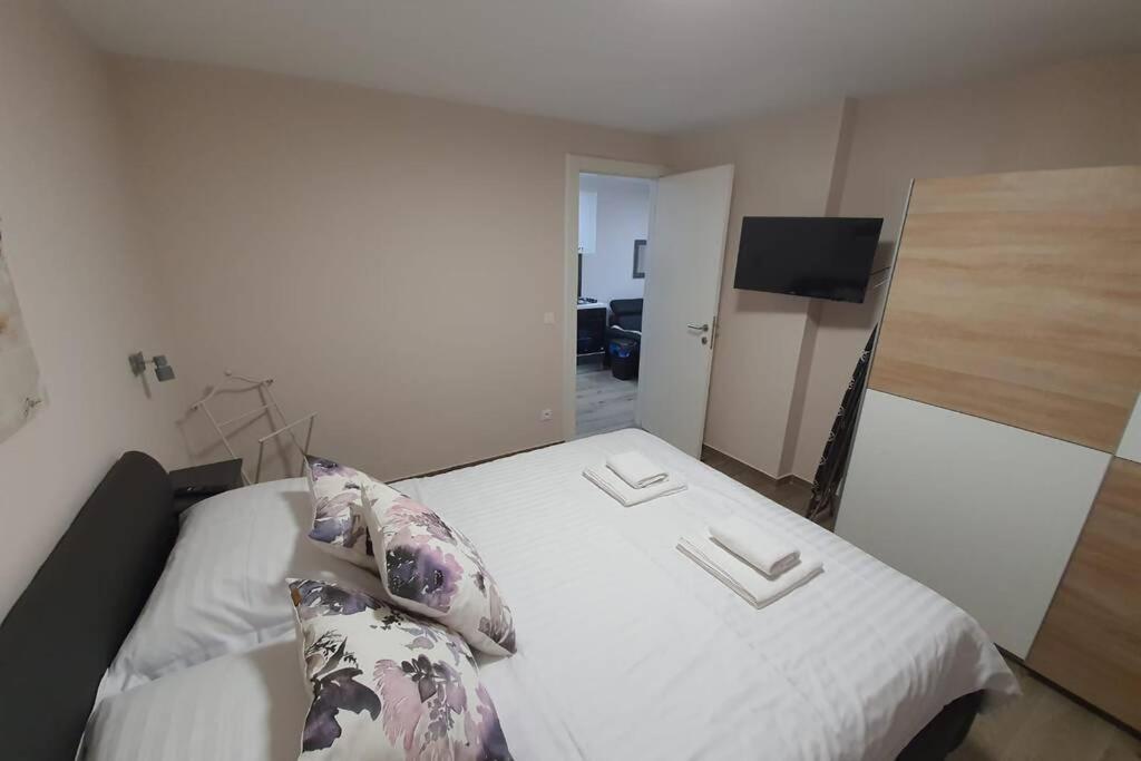 Apartment Punta Skala Villa Valentina Petrčane Dış mekan fotoğraf